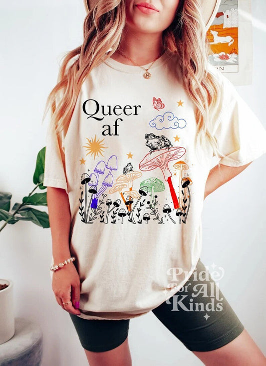 Queer af shirt