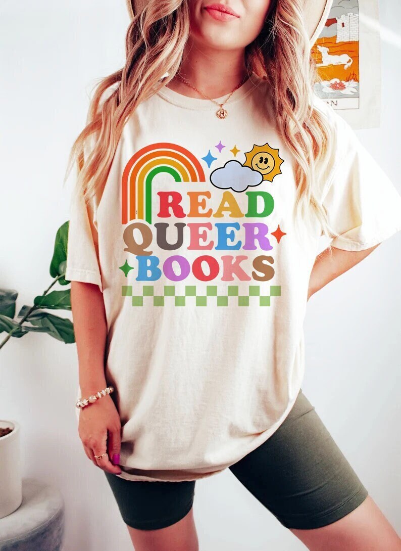 Read queer books shirt