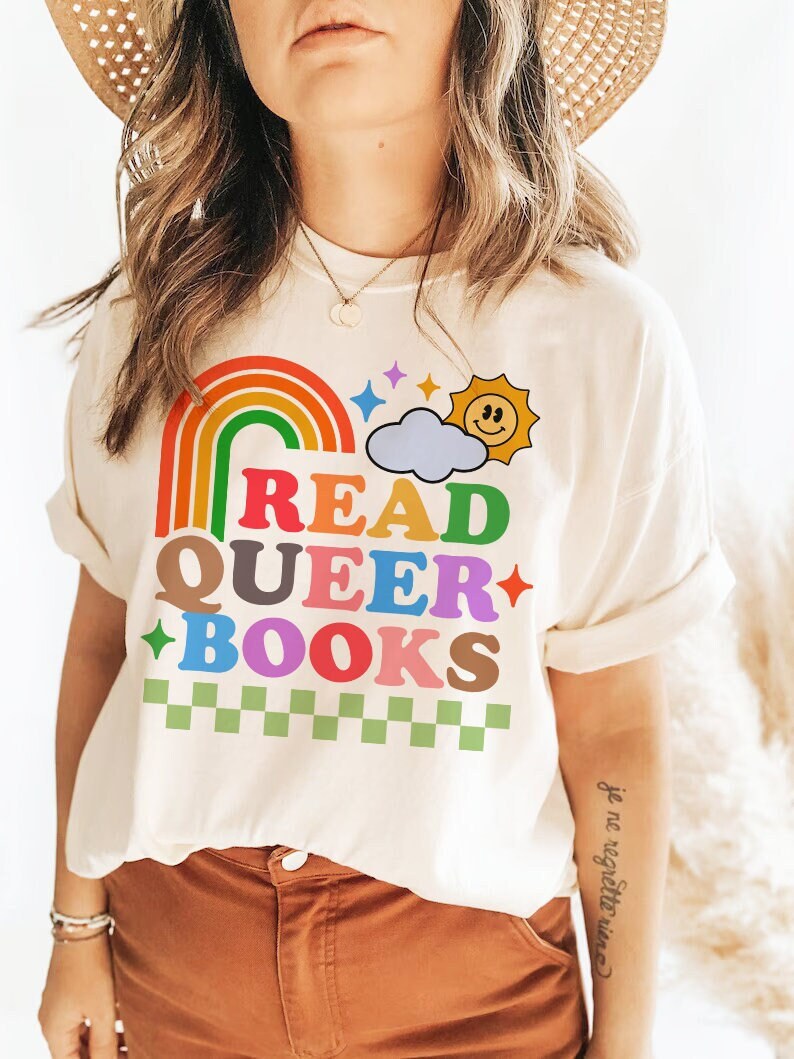 Read queer books shirt