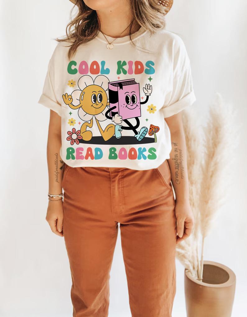 Cool kids read books | all the cool kids are reading | english language | english teacher | library books kids | read more books | librarian