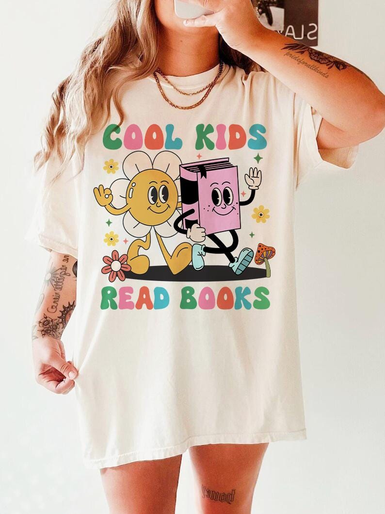 Cool kids read books | all the cool kids are reading | english language | english teacher | library books kids | read more books | librarian