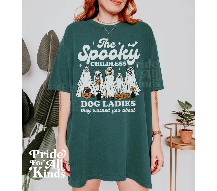 Spooky dog lady for kamala | spooky childless dog ladies | feminist halloween shirt | dog lady for Harris | Dog Lady Kamala |Dog ladies vote