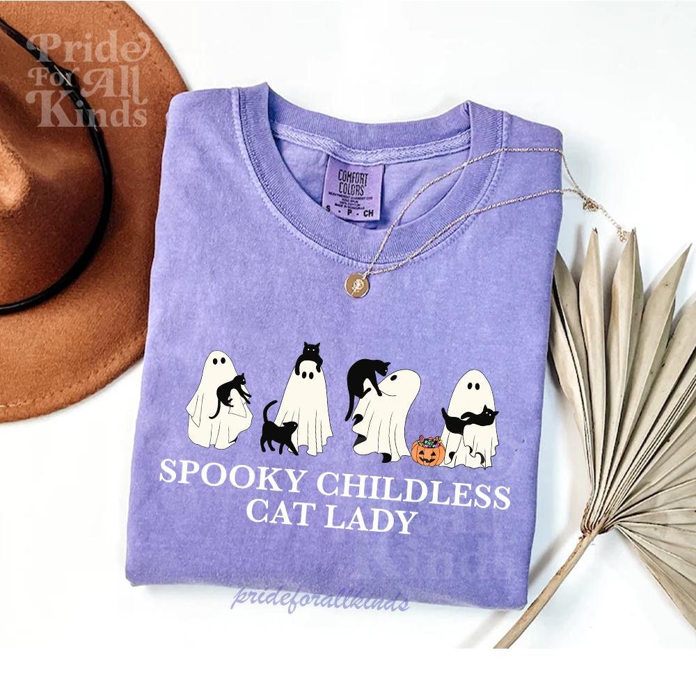 Spooky childless cat lady